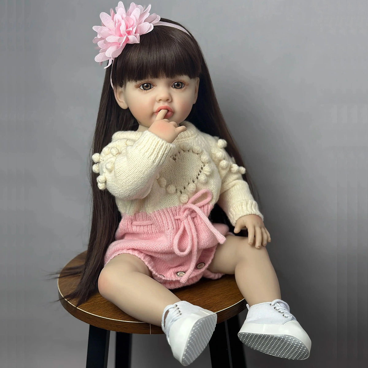 Lifelike Reborn Baby Girl Doll, Full-Body Soft Vinyl Realistic Newborn Doll, 22" (55cm) with Lifelike Weight (1.45kg), Beige/Pink Light Beige, Wig & Clothes, Pretend Play Toy for Birthday/Christmas Gift