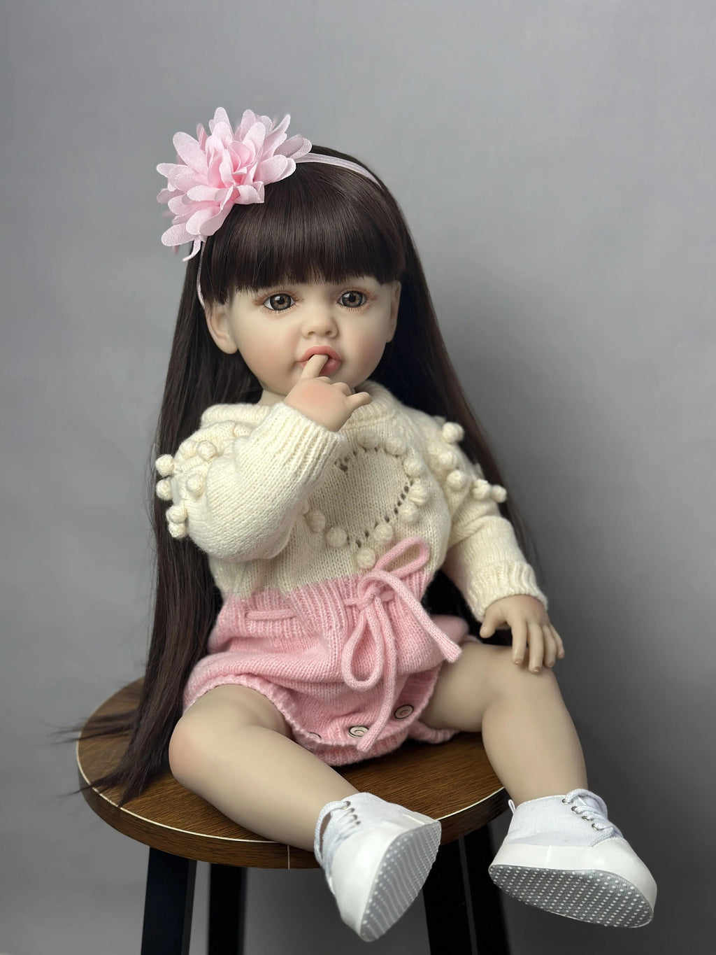 Lifelike Reborn Baby Girl Doll, Full-Body Soft Vinyl Realistic Newborn Doll, 22" (55cm) with Lifelike Weight (1.45kg), Beige/Pink Light Beige, Wig & Clothes, Pretend Play Toy for Birthday/Christmas Gift