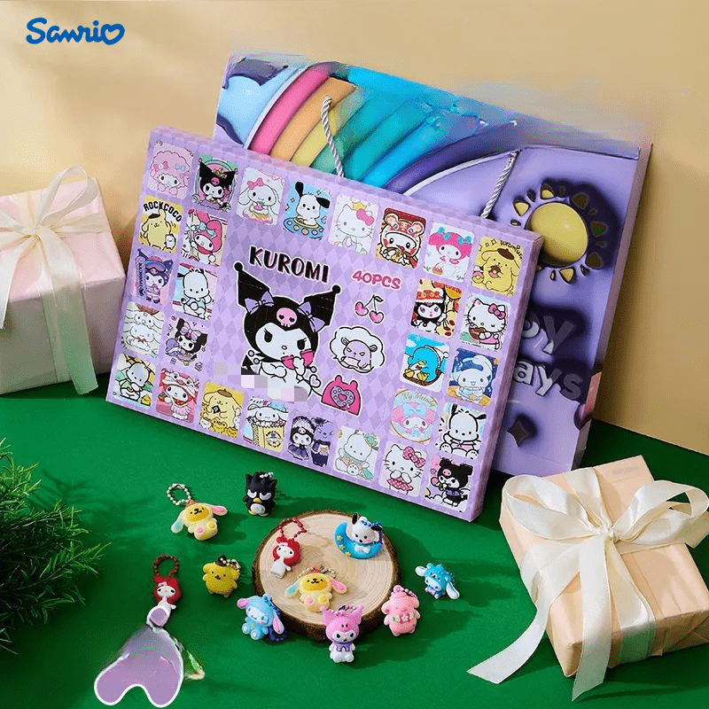40pcs Sanrio Mysterious Surprise Box Doll Poking Fun Pendant, Poking Hole Party Doll, Hole-Hole Fun Party Decoration, Small Gift