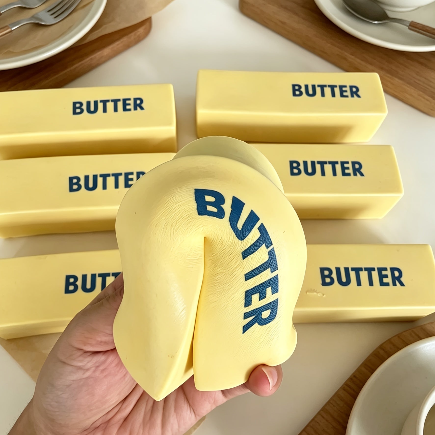 Simulated Butter Squishy Toys, Super Slow Rebound Fidget Toy for Relax, Work Decompression, Super Wet, Perfect for Daily & Party Gift.