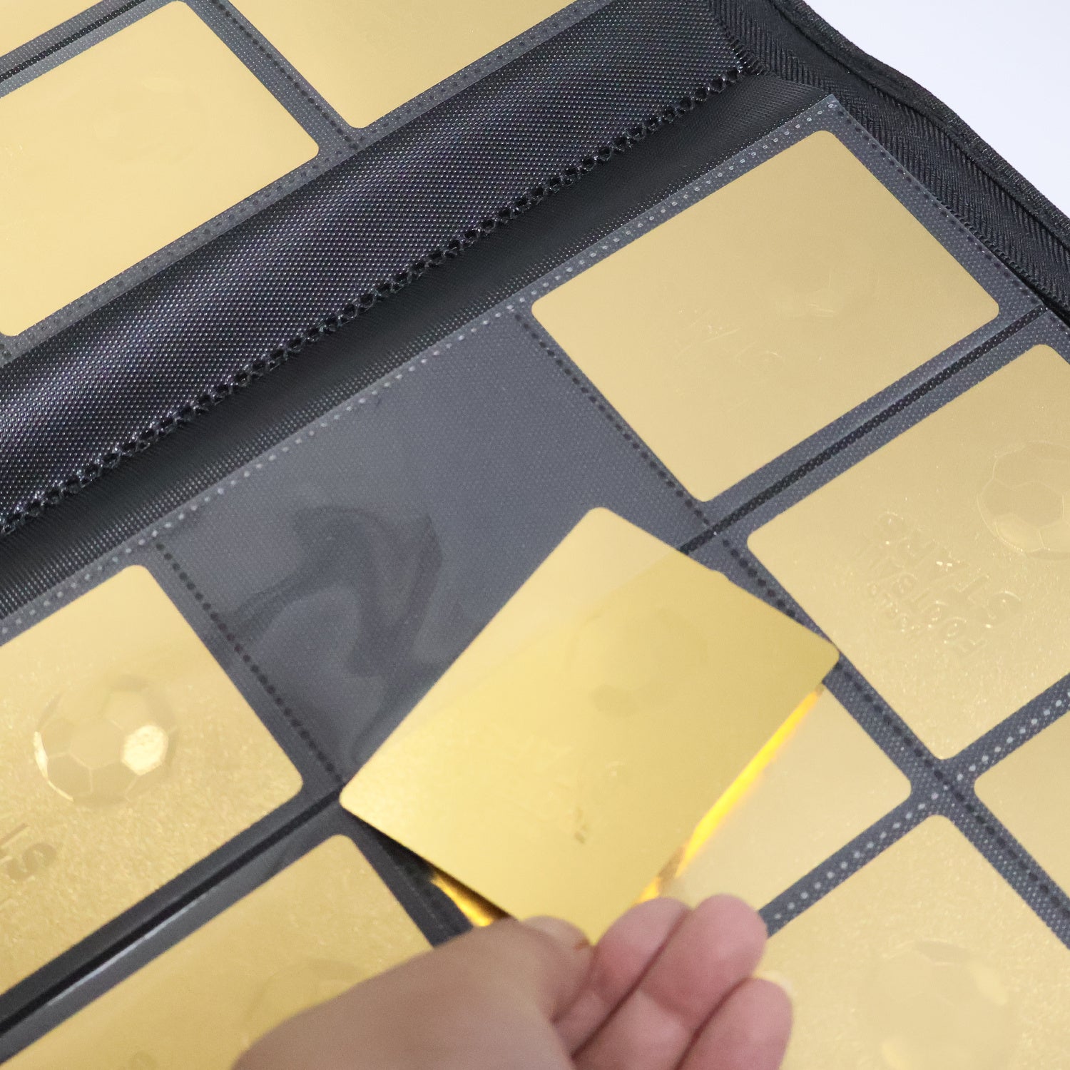 Large-capacity Multi-pocket Trading Card Binder, 16-pocket Double-sided Ringless Card Binder Album Folder - Premium Side-loading Zipper Binder, Suitable For Trading Cards, TCG, Sports, And Game Trading Cards - Provides Ample Space To Keep All