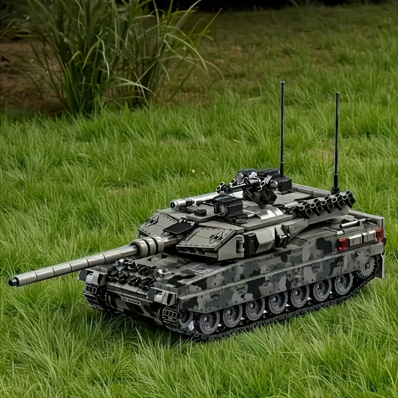 All-terrain RC Tank Vehicle, 2.4GHz Remote Control Model, With Strong Climbing Ability, All-terrain Off-road Armored Vehicle, Military Simulation War Vehicle, Cool Toy, It Is The Best Birthday Gift For Boys Over 6 Years Old