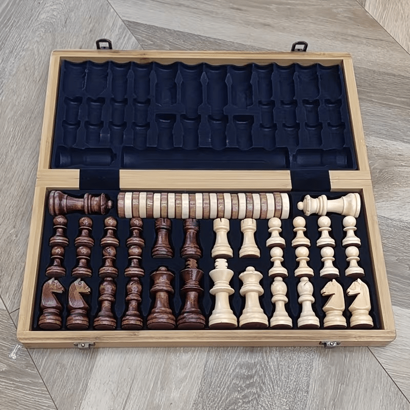 Professional Folding Chess Set - 33pcs Set (Including 16 Black Pieces, 16 White Pieces And 1 Chessboard) - Premium Gift Box, Travel-Friendly Portable Tabletop Game, an Essential Set for Chess Enthusiasts