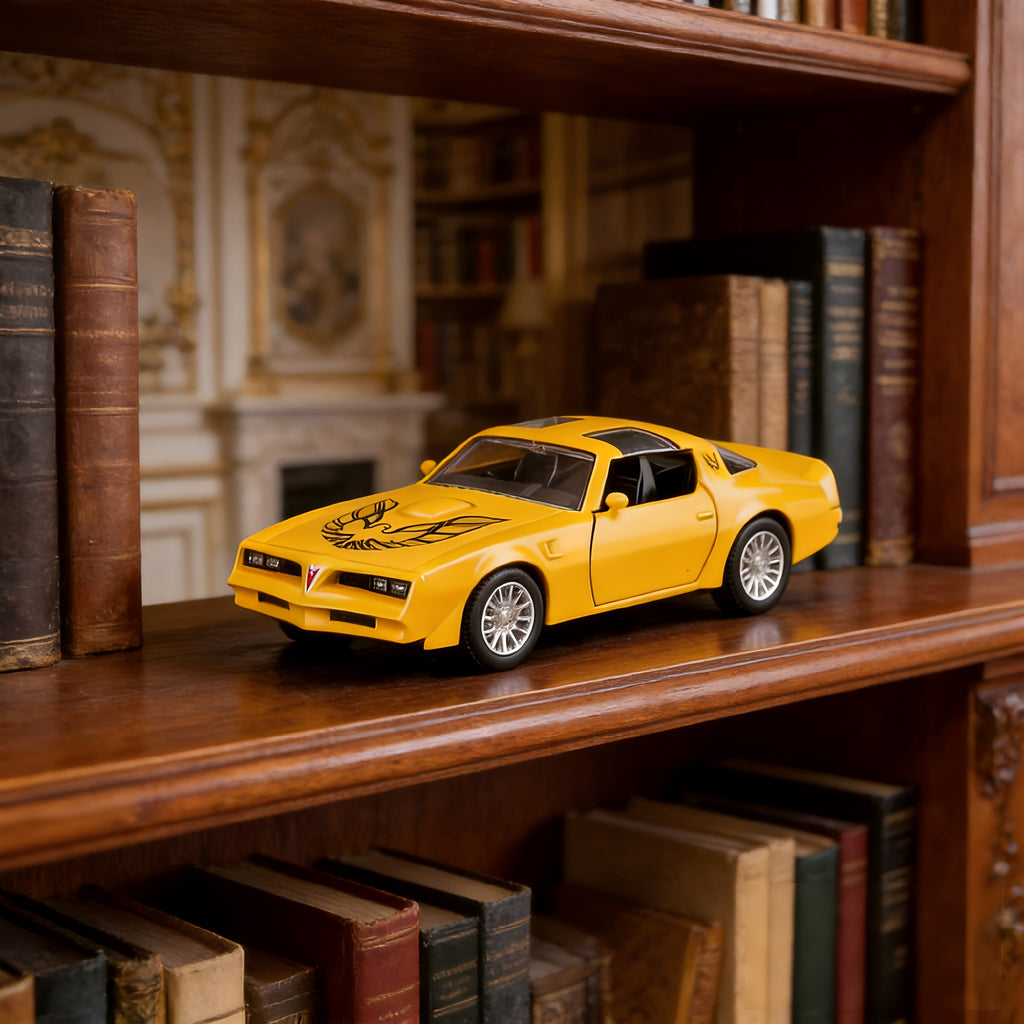 RMZ 1:36 Pontiac Firebird Zinc Alloy Toy Car Model, Openable Doors Pull-Back Vehicle Highly Detailed Static Display Ornament, Collectible Miniature For Home Decor, Ideal Gift For Muscle Car Enthusiasts & Kids Ages 3+ Boys Girls