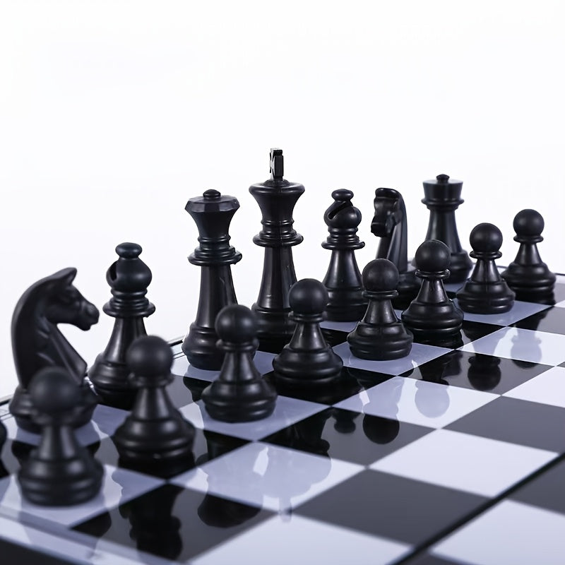 Magnetic Chess Folding for Easy Storage Magnetic Checkerboard Magnetic Chess Mini Portable Chess, Without Battery