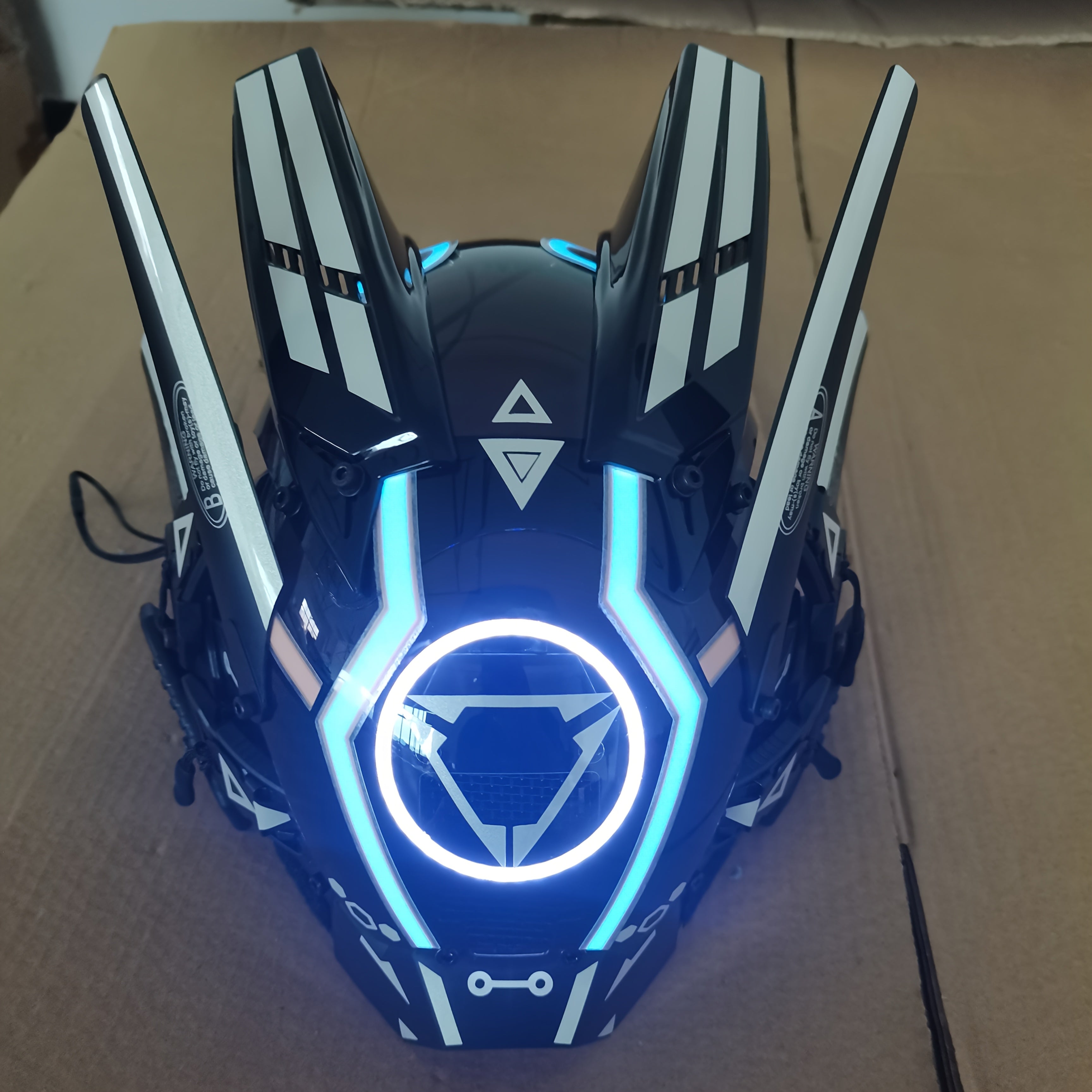 Punk Mask, Unisex LED Luminous Mask Round Light Mechanical Role Playing Props Gift Music Festival Halloween Christmas Cosplay Mask