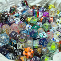 2.2 LB Dice (About 135pcs) Dnd Bulk Polyhedral Dice D4-D20 Random Mixed Styles Random Polyhedral Dice Set for D&D Dungeons And Dragons Pathfinder RPG DND