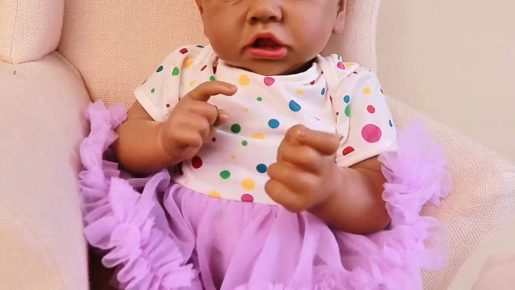 DAYOFF KIDS Reborn Baby Dolls, 21.5 Inch Reborn Doll, Vinyl Black Doll, Beautiful Pupils, African American Full Set Curly Hair Doll for Age 3 & Up -Hand-made Dolls, Hand-painted Paintings, Artworks And Collectibles Can Be Used As Holiday Gifts