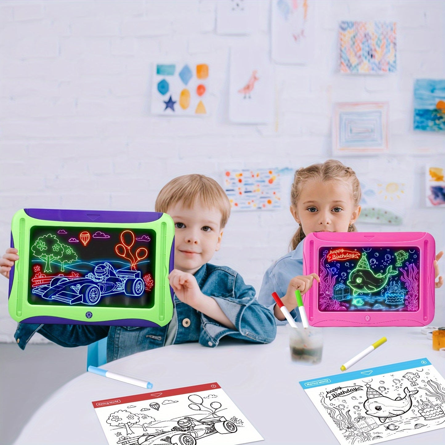 LED Light-Up Drawing Writing Doodle Board, Learning Travel Toy with 9 Double-Sided Cards, 6 Markers, Art Set, Suitable for Birthday Gifts And Christmas Gifts for Girls And Boys Aged 3-8.