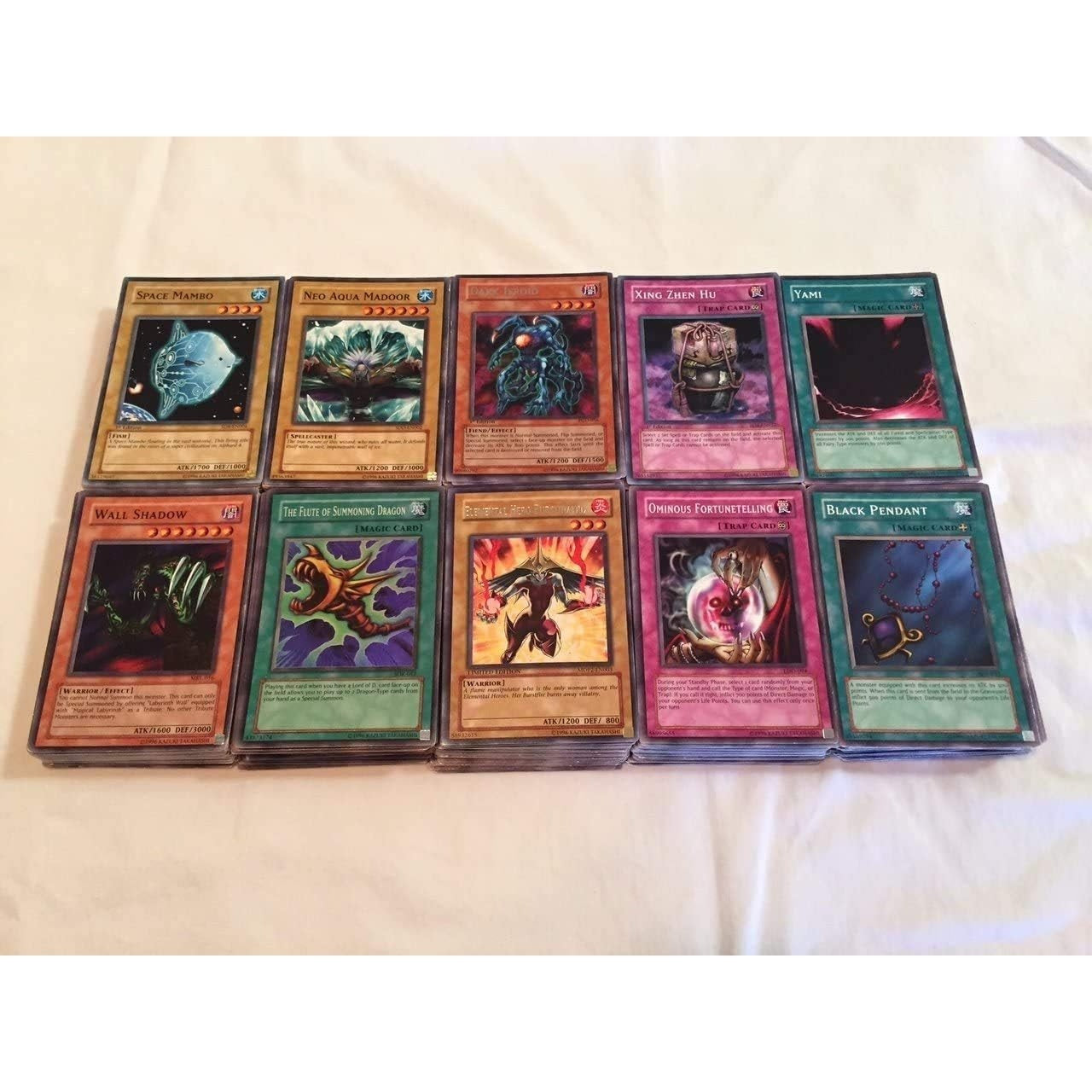 500 RANDOM Yugioh Cards Including Rare, Ultra Rare and Holographic Cards