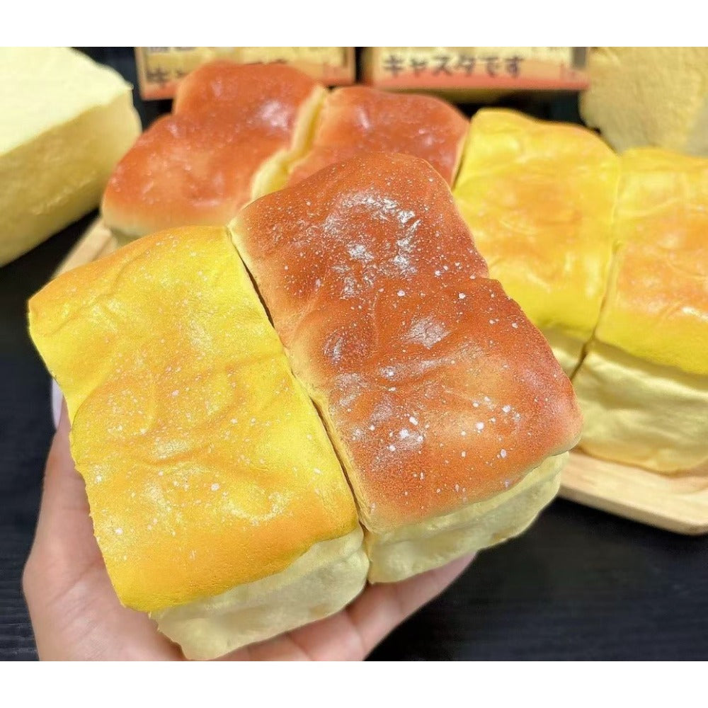 Pressure relief toys - simulated bread soft slow rebound - soft skin touch sticky mud texture - Non-Toxic Material, Desk Decor with Slow Rising Feature, Fidget Game
